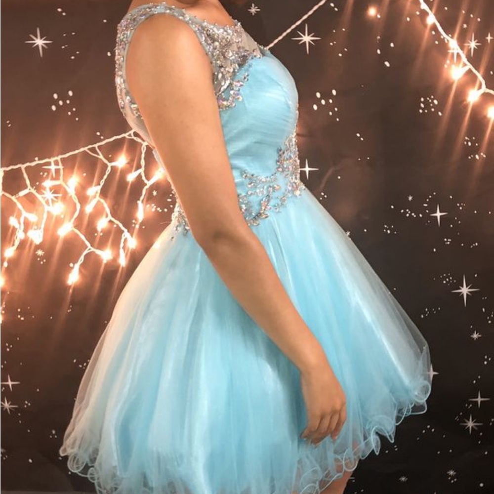 Prom Dress - Picture 4 of 4